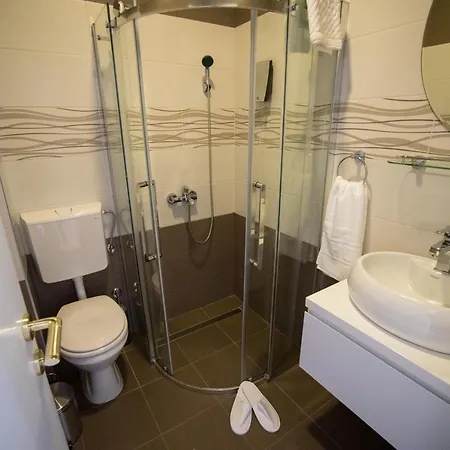 Bed & Breakfast Center Deluxe Garni Nis